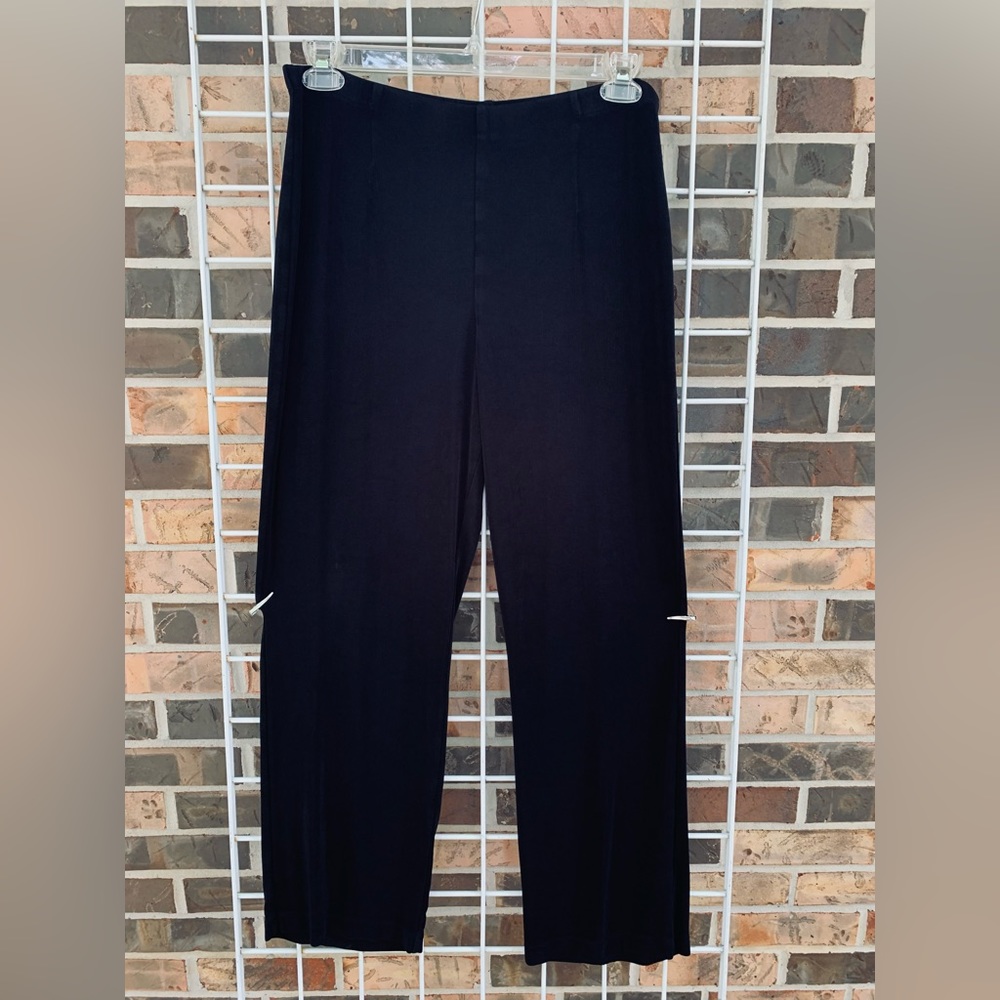 Chico’s travelers pants 2 large 34”x 28 length black elastic waist
